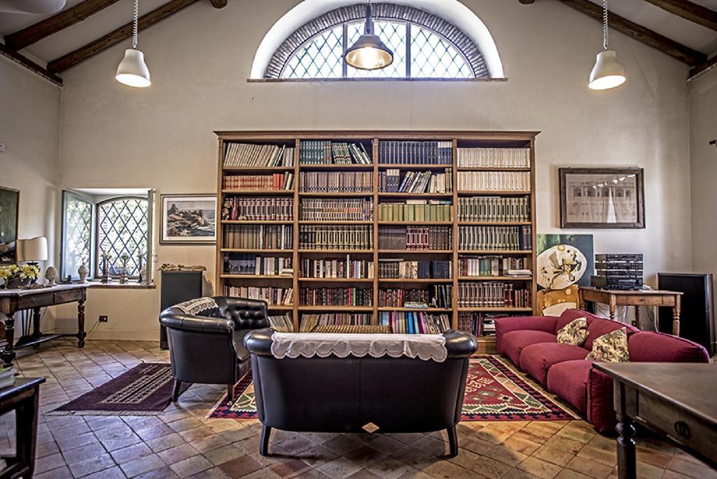 Relais De Charme - B&B Short Lets La Casa Di Francesca Sant'Agata Li Battiati Eksteriør billede