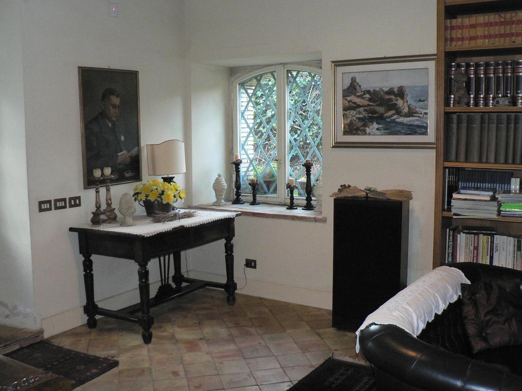Relais De Charme - B&B Short Lets La Casa Di Francesca Sant'Agata Li Battiati Eksteriør billede