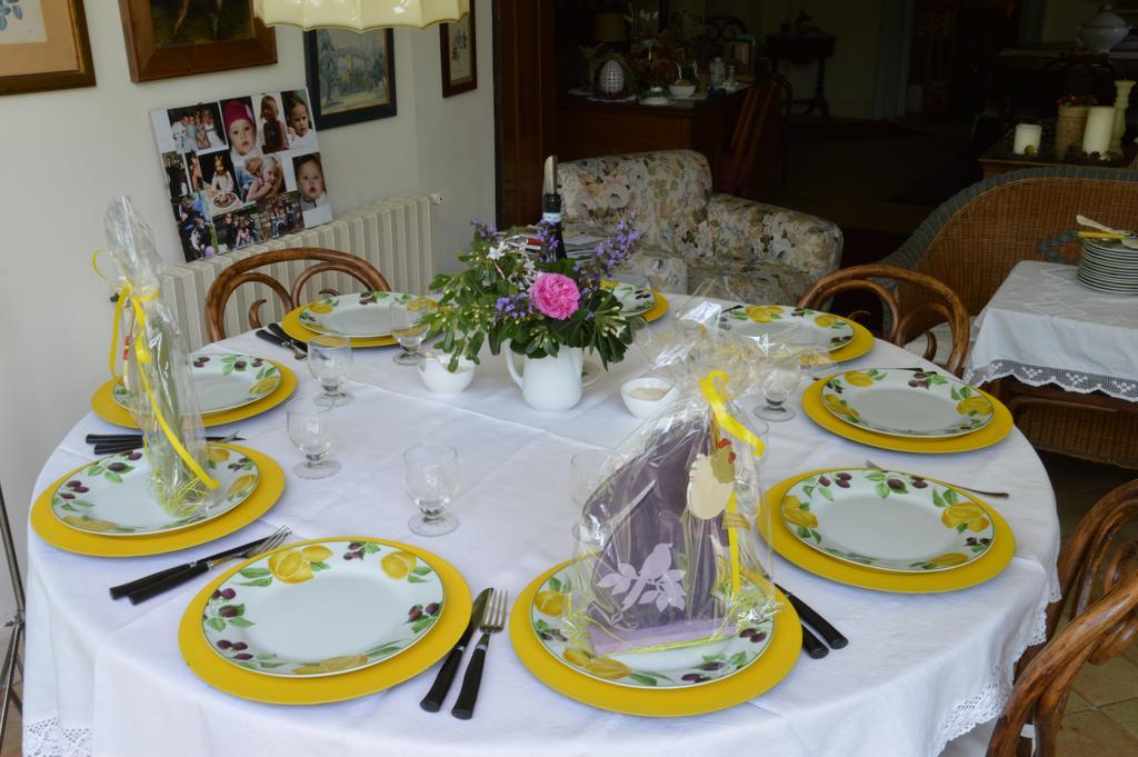 Relais De Charme - B&B Short Lets La Casa Di Francesca Sant'Agata Li Battiati Eksteriør billede